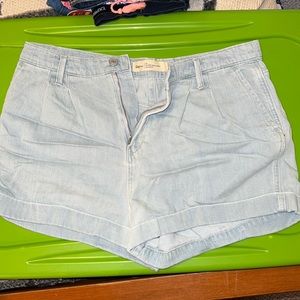 Gap super high rise jean short